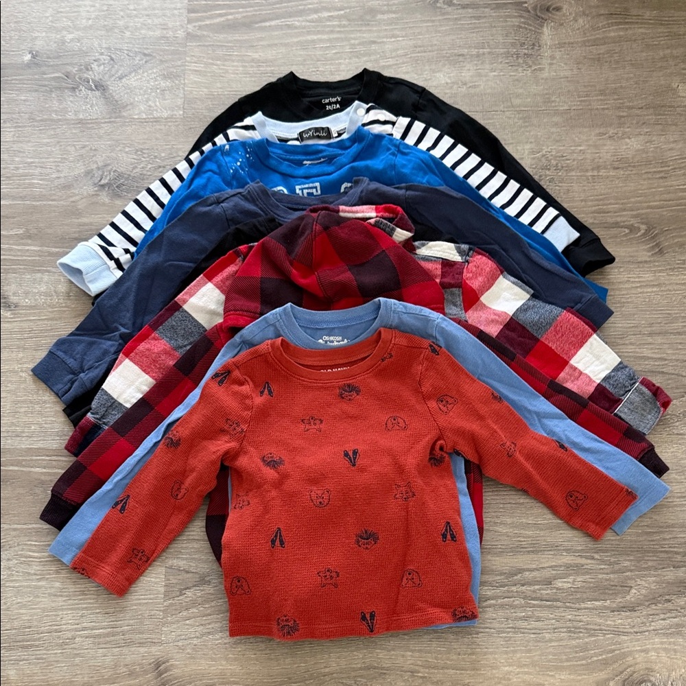 Long sleeve 2T shirt bundle